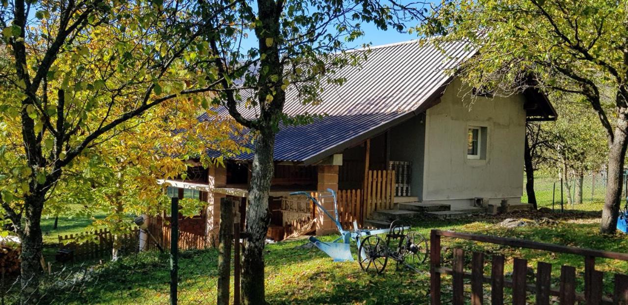 Mirni Kutak Villa Donje Pazariste ภายนอก รูปภาพ